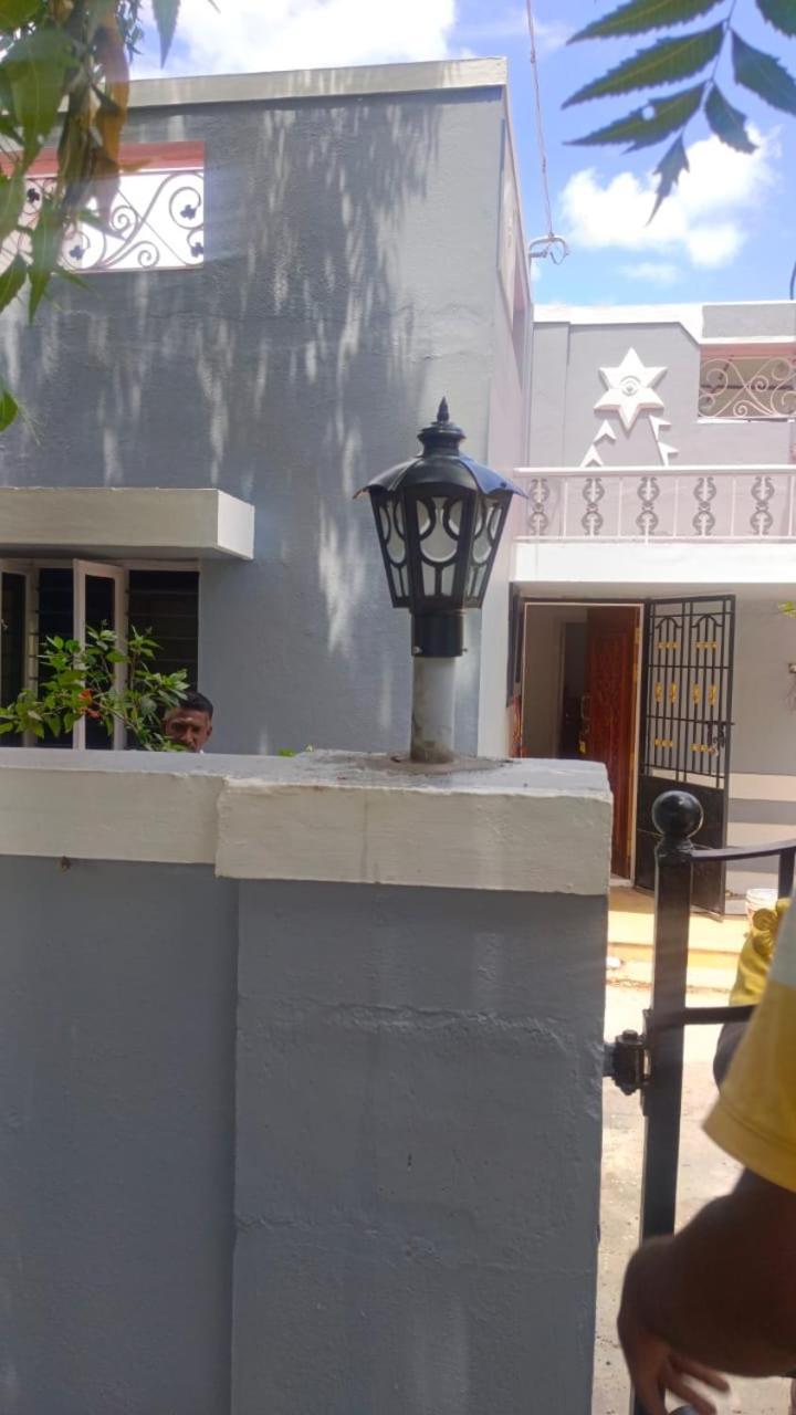Madurai Koodal Nagar Homestay Extérieur photo
