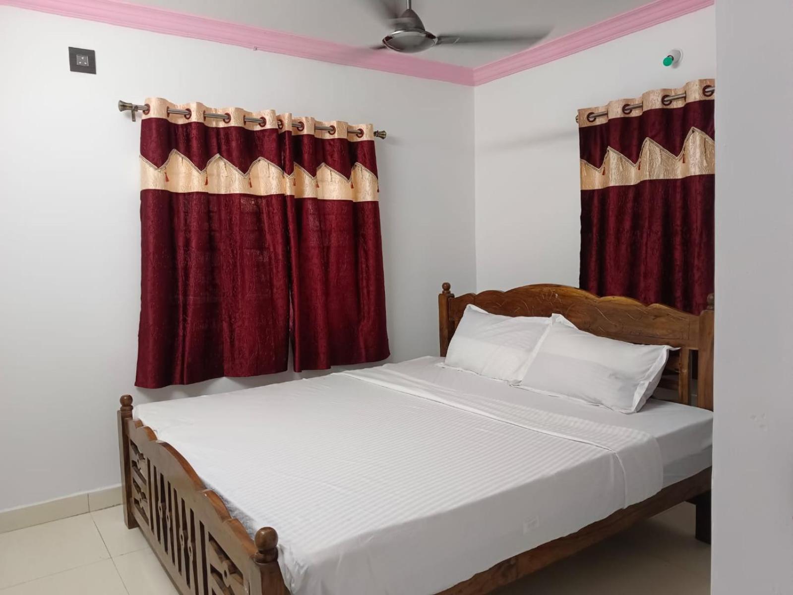 Madurai Koodal Nagar Homestay Extérieur photo